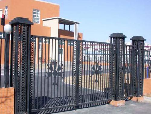 鐵藝護(hù)欄案例